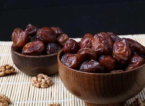 فروش خرما برحی سطلی + قیمت خرید به صرفه