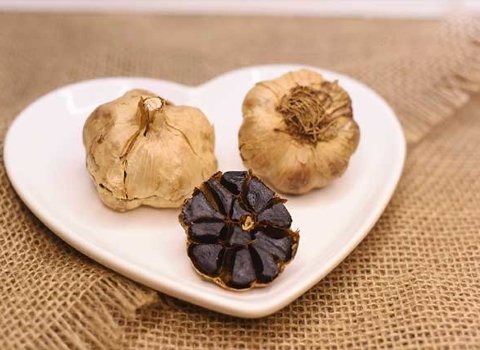 خرید سیر سیاه مرغوب + قیمت فروش استثنایی
