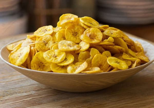 خرید موز خشک درجه یک + قیمت فروش استثنایی