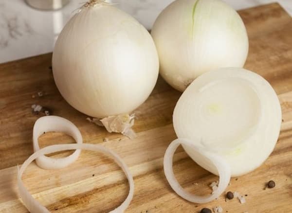 قیمت پیاز سفید درجه یک + خرید باور نکردنی